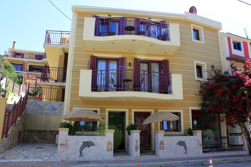 Greka Ionian Suites Agia Efimia Exteriér fotografie