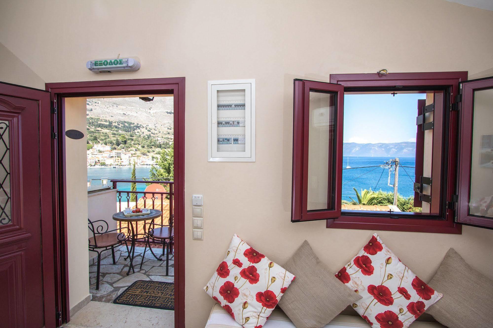 Greka Ionian Suites Agia Efimia Exteriér fotografie
