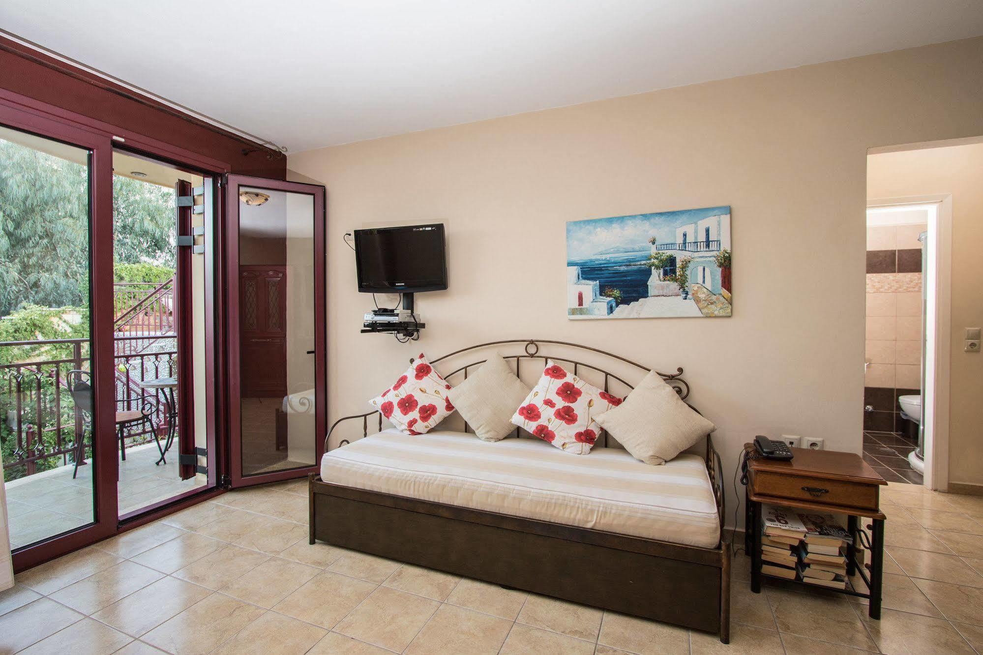 Greka Ionian Suites Agia Efimia Exteriér fotografie
