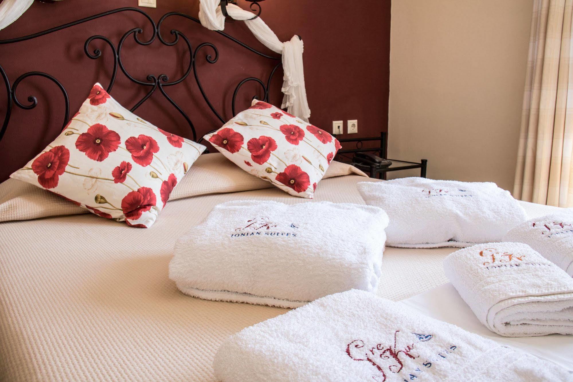 Greka Ionian Suites Agia Efimia Exteriér fotografie