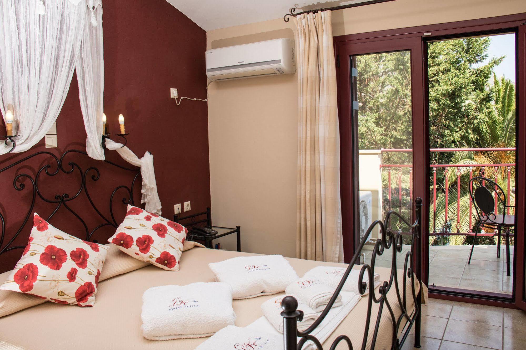 Greka Ionian Suites Agia Efimia Exteriér fotografie