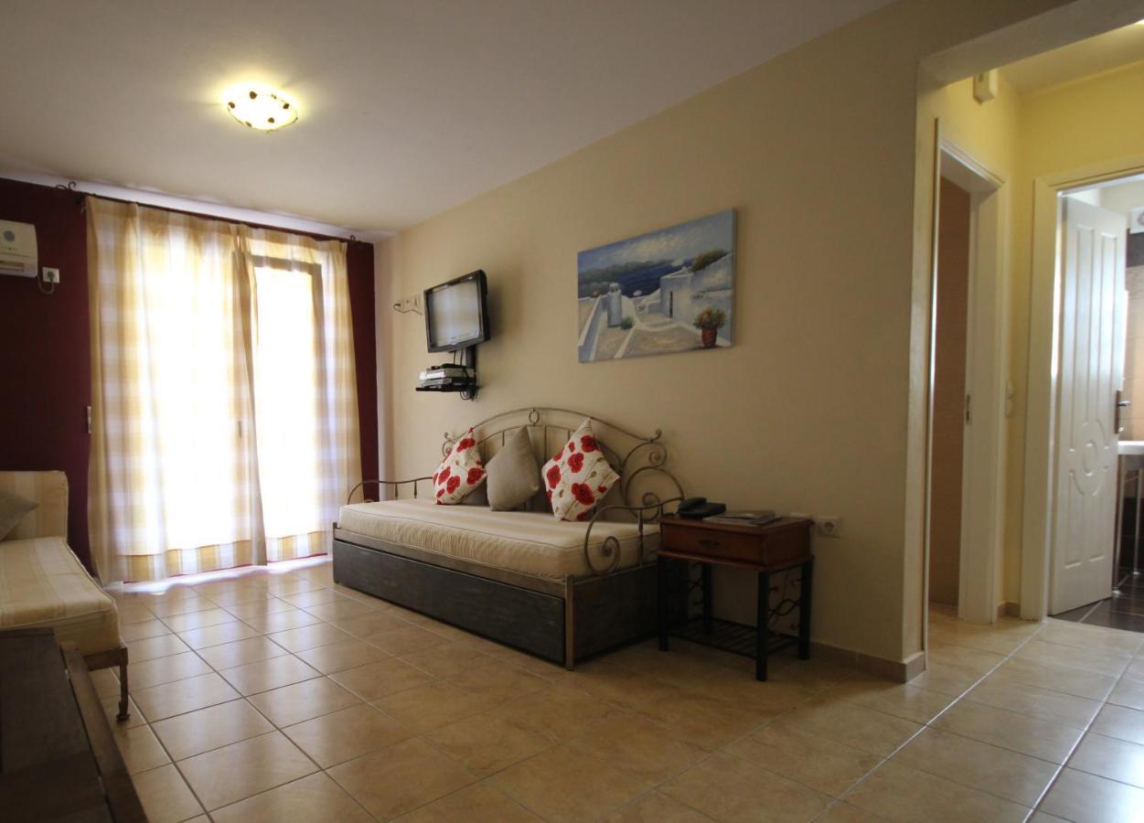 Greka Ionian Suites Agia Efimia Exteriér fotografie